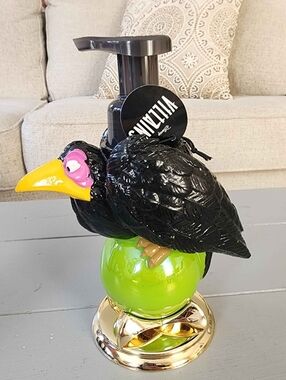 Bath & Body Works Disney Villains Maleficent Raven Foam Hand Soap Dispenser